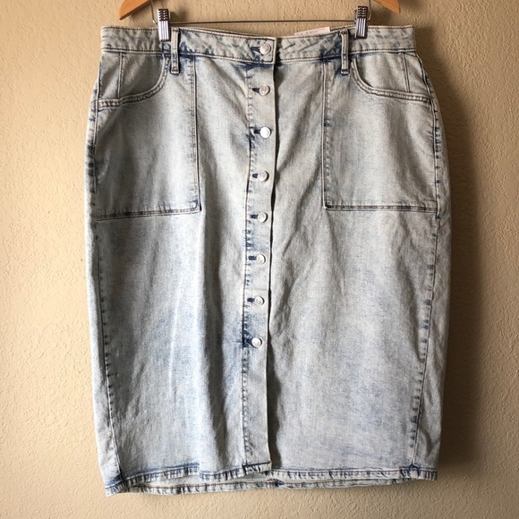 Sonoma Womens Jean Midi Skirt Size 18W Acid Wash Button Fly Retro 80s Style - Picture 4 of 11